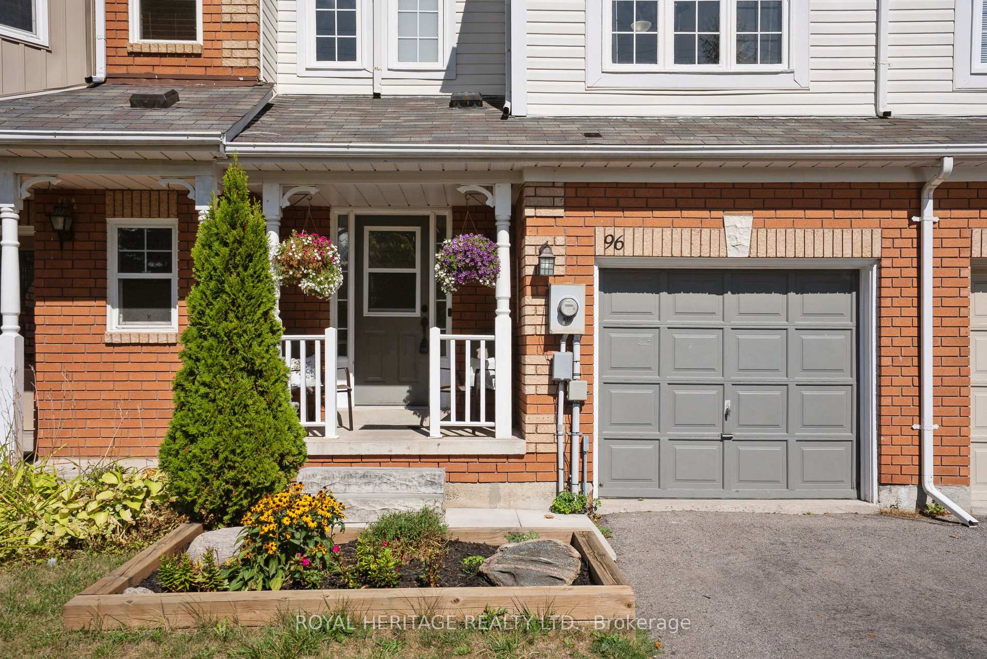 Photo 2 of 96 Wilkins Crescent, Clarington, Courtice — HOMEH