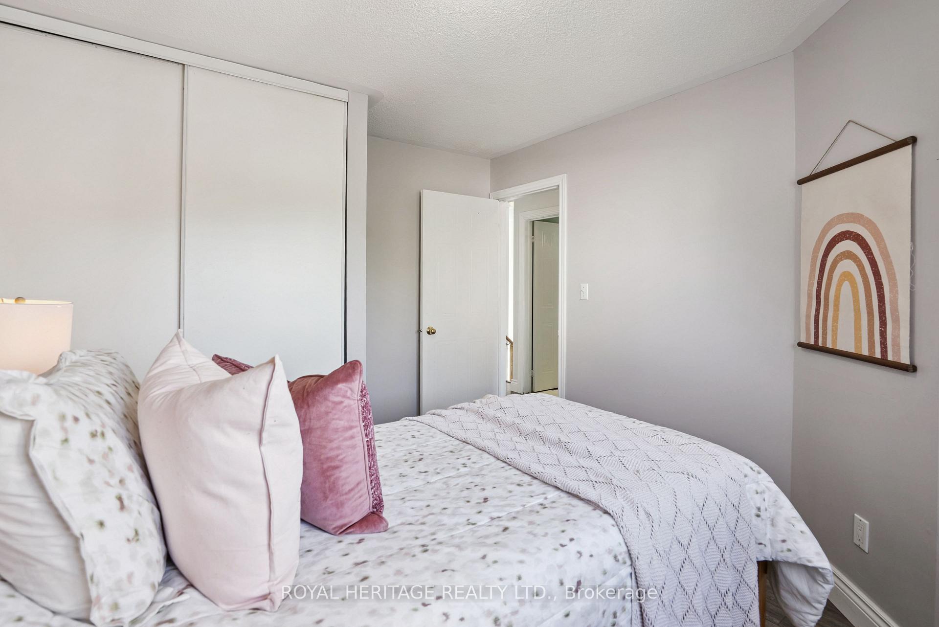 Photo 17 of 96 Wilkins Crescent, Clarington, Courtice — HOMEH