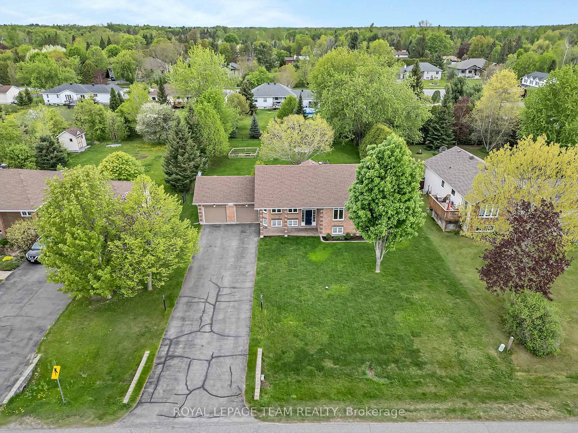 Photo 46 of 6701 Tommary Drive, Ottawa, Greely — HOMEH