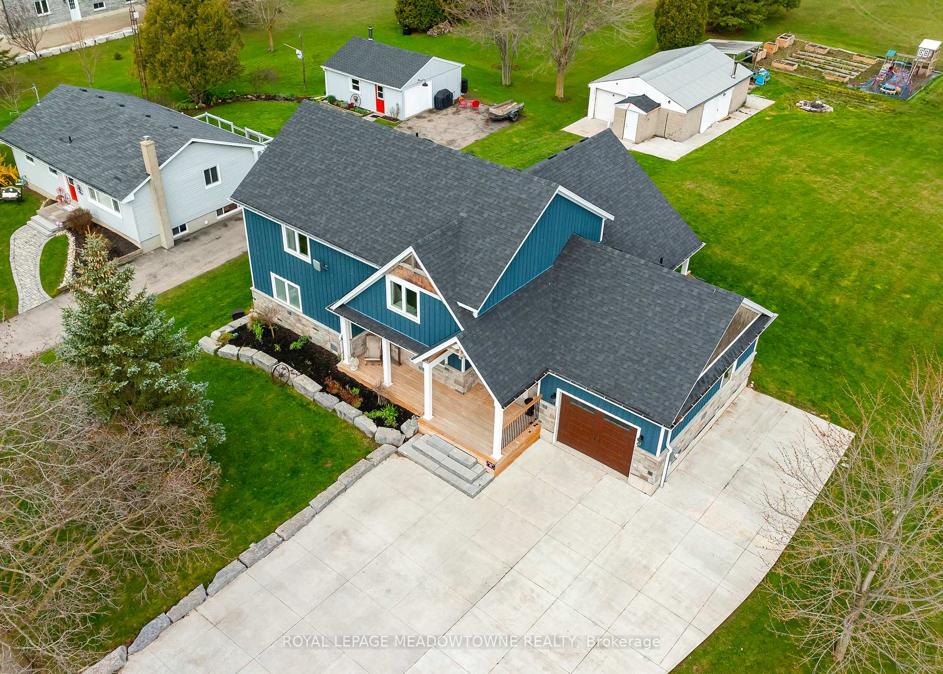 Front of 7624 Wellington Rd 51