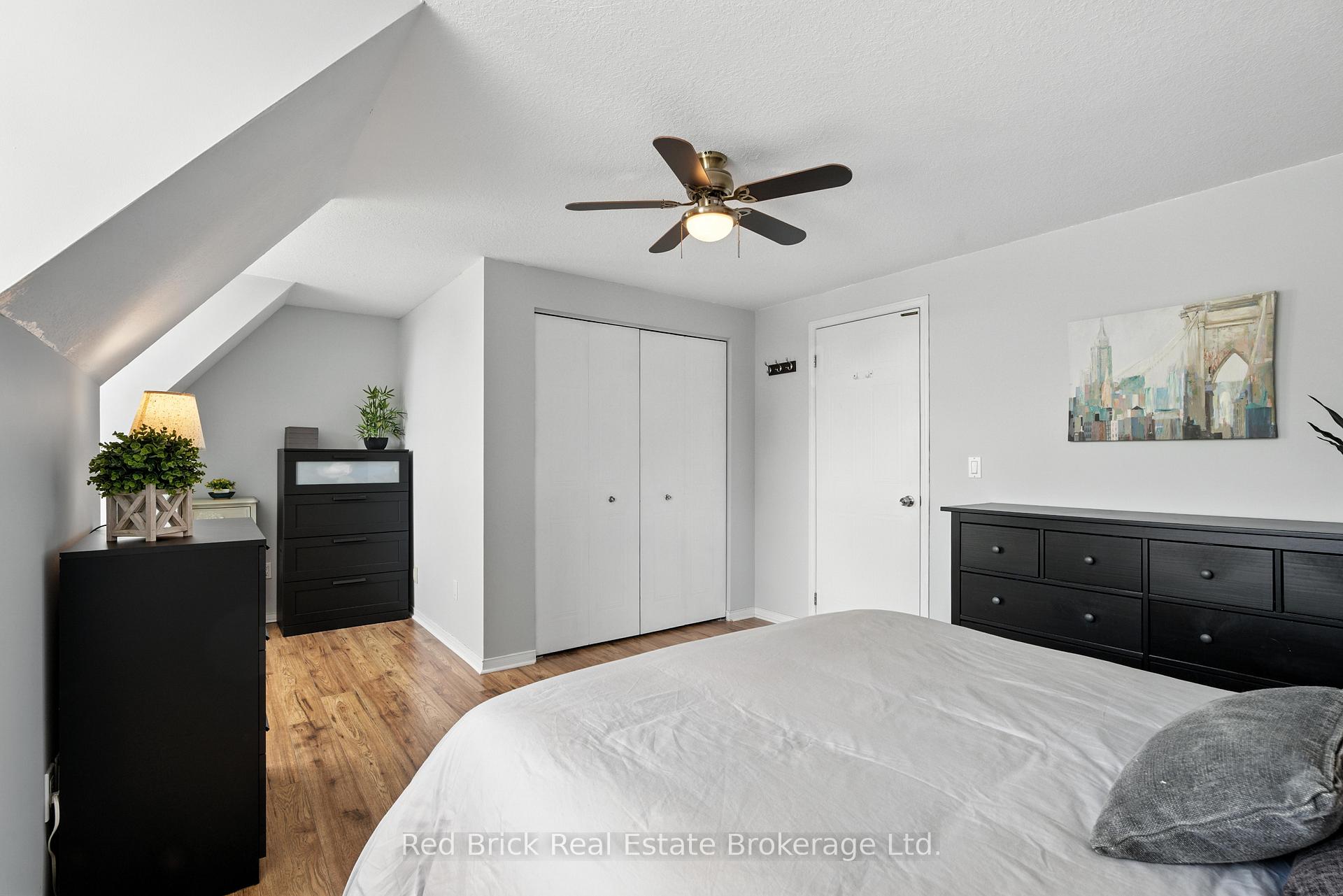 Photo 1 of 18 Boulder Crescent, Guelph, Clairfields/Hanlon Business Park — HOMEH