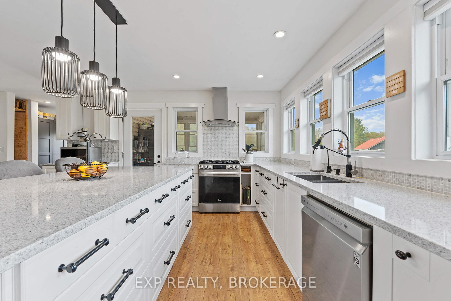 Photo 18 of 36 Traverse Lake Lane, Frontenac, Frontenac South — HOMEH