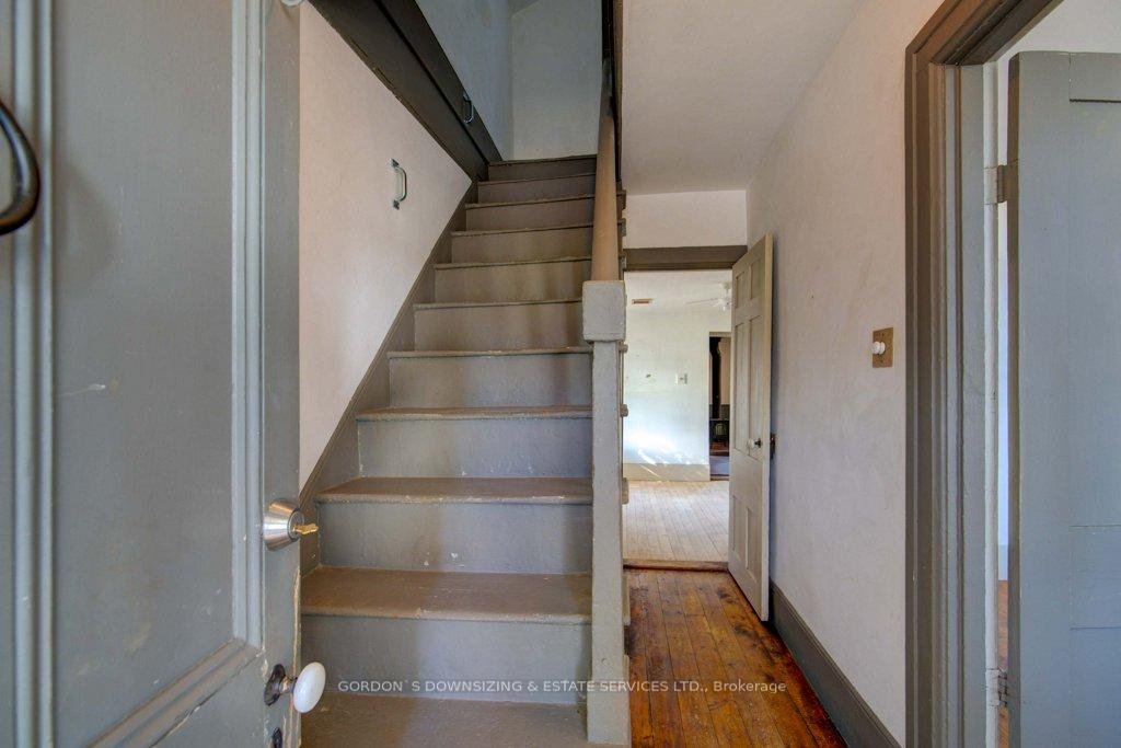 Photo 6 of 98 Cannifton Road, Belleville, Belleville Ward — HOMEH