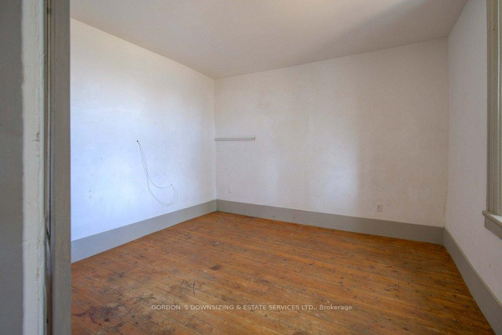 Photo 7 of 98 Cannifton Road, Belleville, Belleville Ward — HOMEH