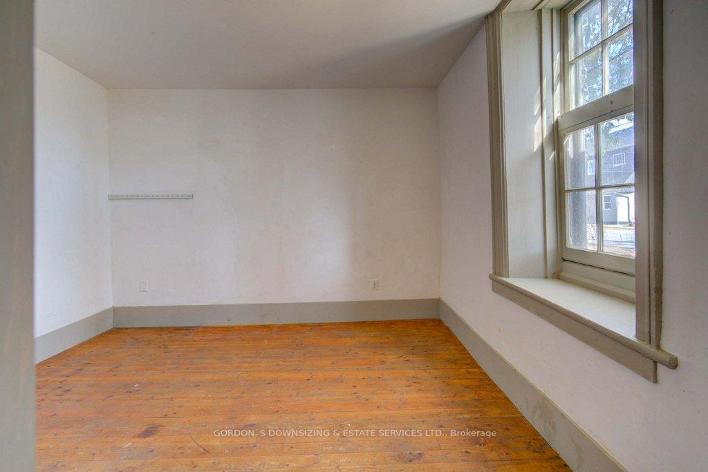 Photo 8 of 98 Cannifton Road, Belleville, Belleville Ward — HOMEH