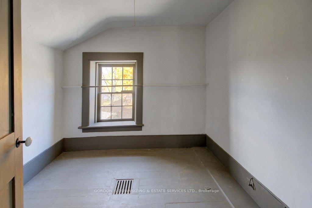 Photo 23 of 98 Cannifton Road, Belleville, Belleville Ward — HOMEH