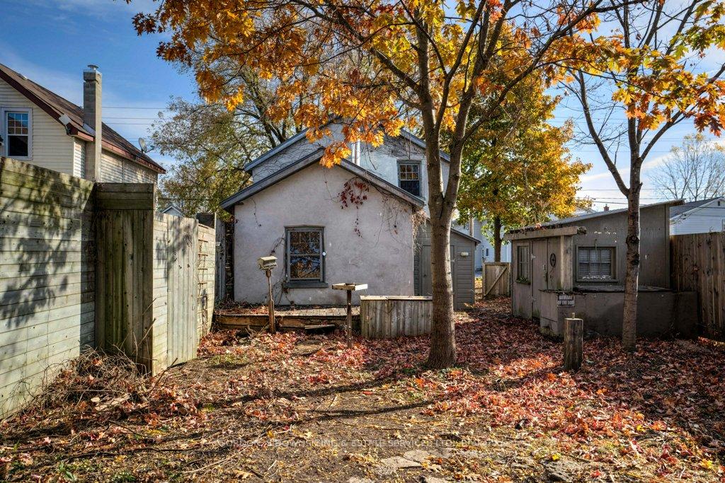 Photo 33 of 98 Cannifton Road, Belleville, Belleville Ward — HOMEH