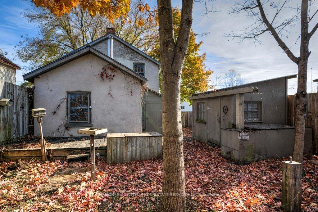 Photo 36 of 98 Cannifton Road, Belleville, Belleville Ward — HOMEH