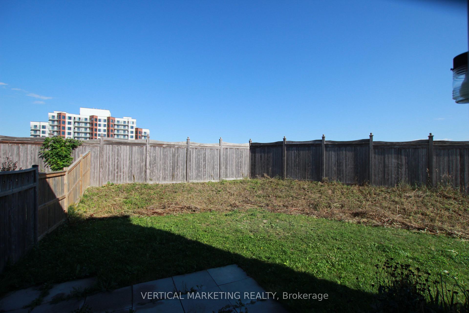 Photo 20 of 72 Pearcey Crescent, Barrie, West Bayfield — HOMEH