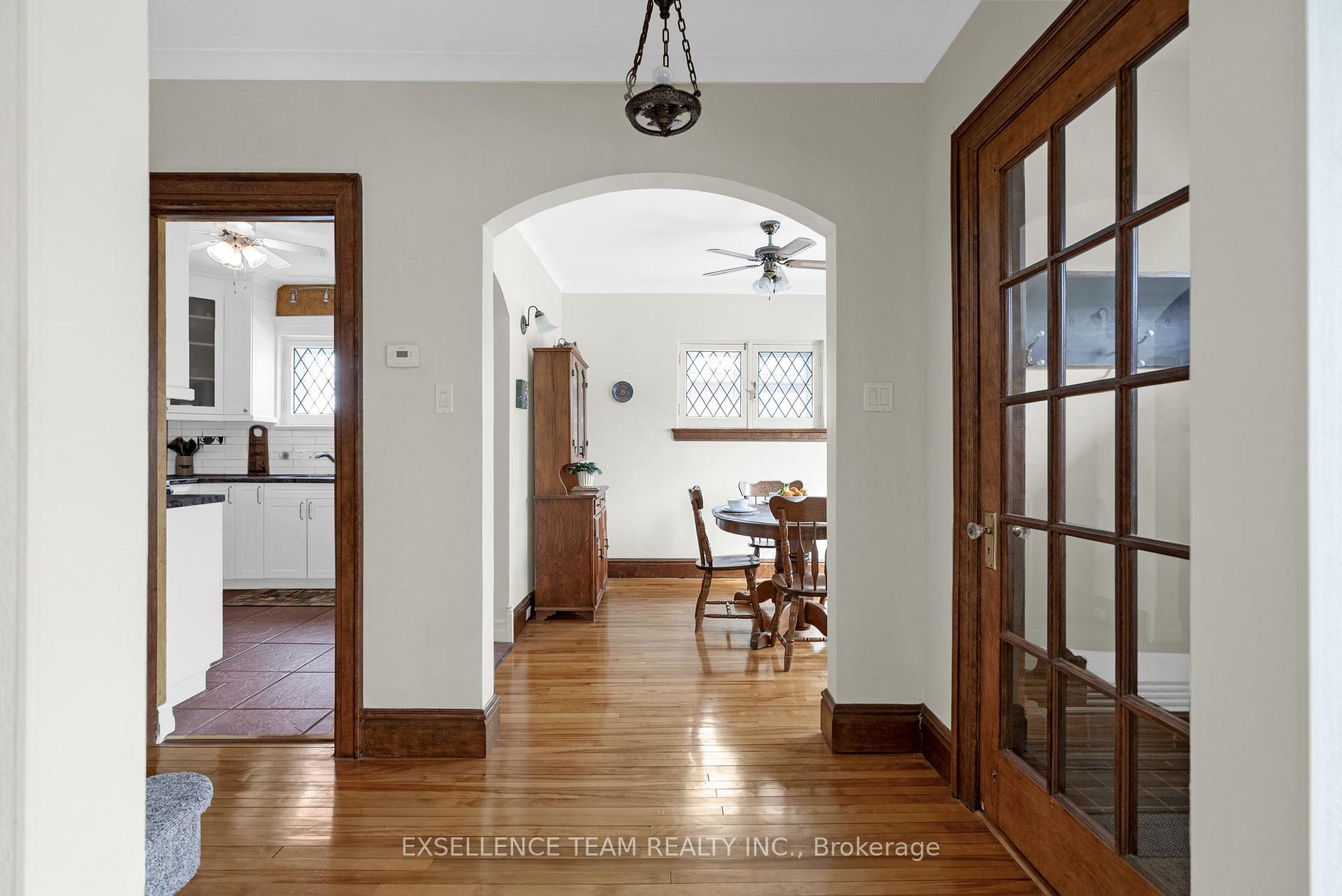 Photo 6 of 137 Fourth Street W, Cornwall — HOMEH