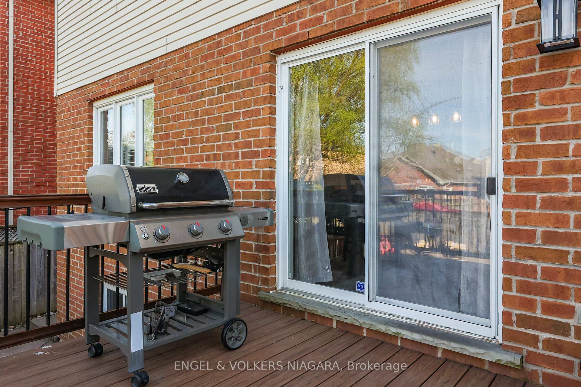 Photo 17 of 31 Chardonnay Place, Grimsby, Grimsby East — HOMEH