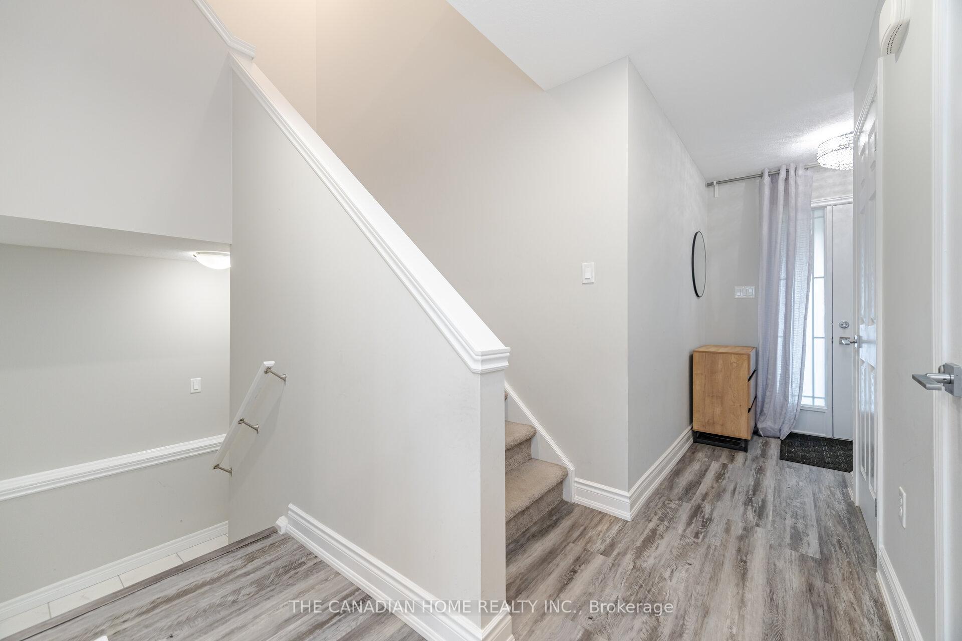 Photo 19 of 28 Ambrous Crescent, Guelph, Kortright East — HOMEH