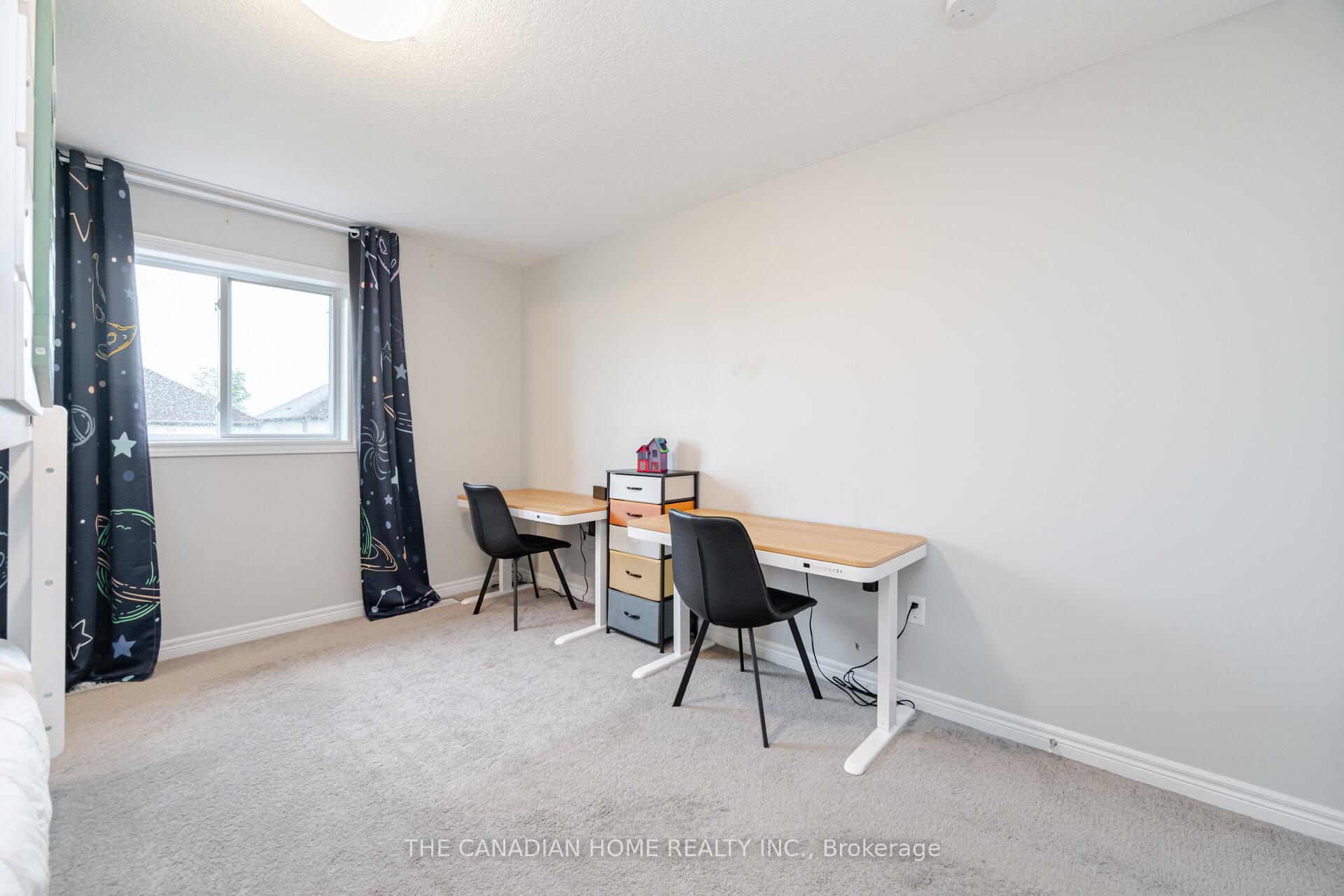 Photo 24 of 28 Ambrous Crescent, Guelph, Kortright East — HOMEH