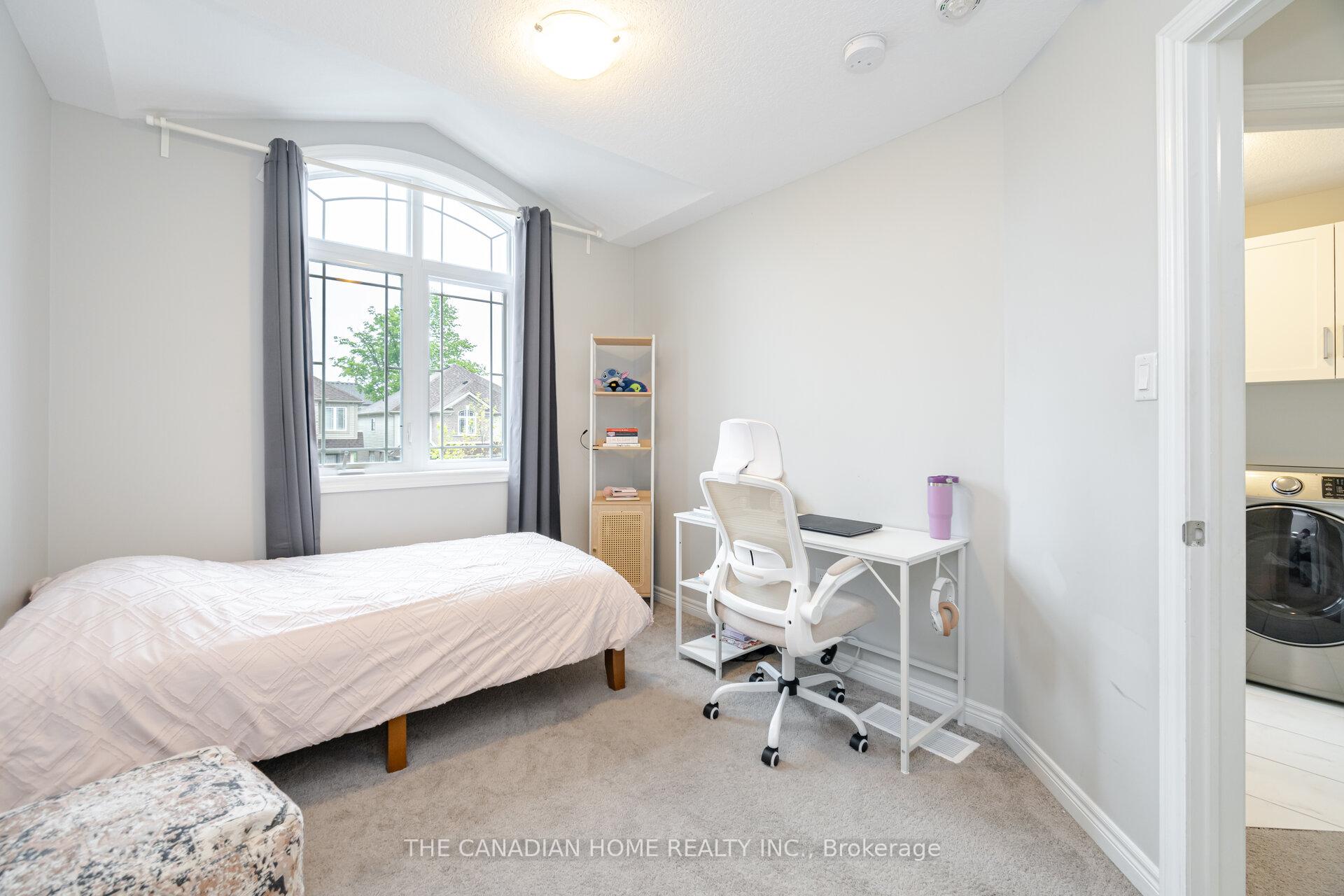 Photo 30 of 28 Ambrous Crescent, Guelph, Kortright East — HOMEH