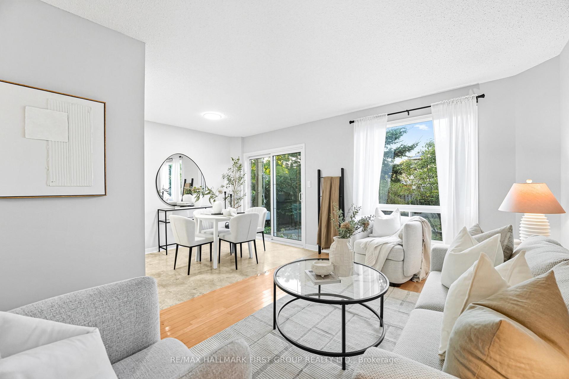 Photo 8 of 50 Stagemaster Crescent, Clarington, Courtice — HOMEH
