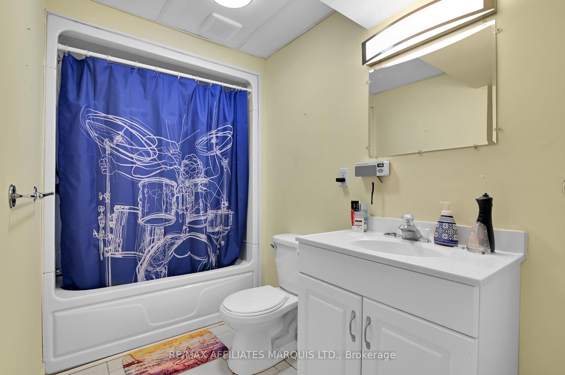 Photo 28 of 867 Chelsea Crescent, Cornwall — HOMEH