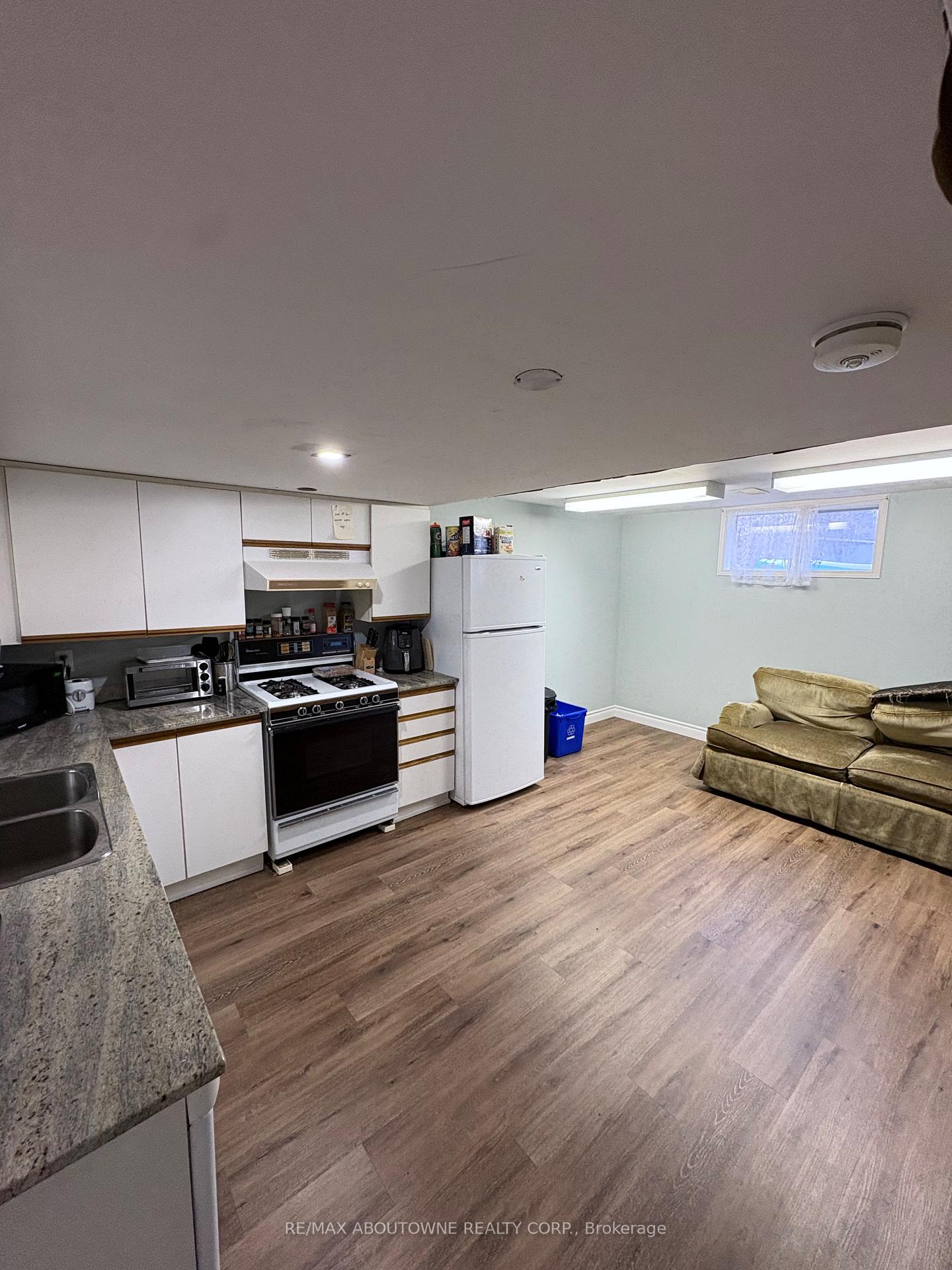 Front of Unit BSMT, 19 Algoma Drive
