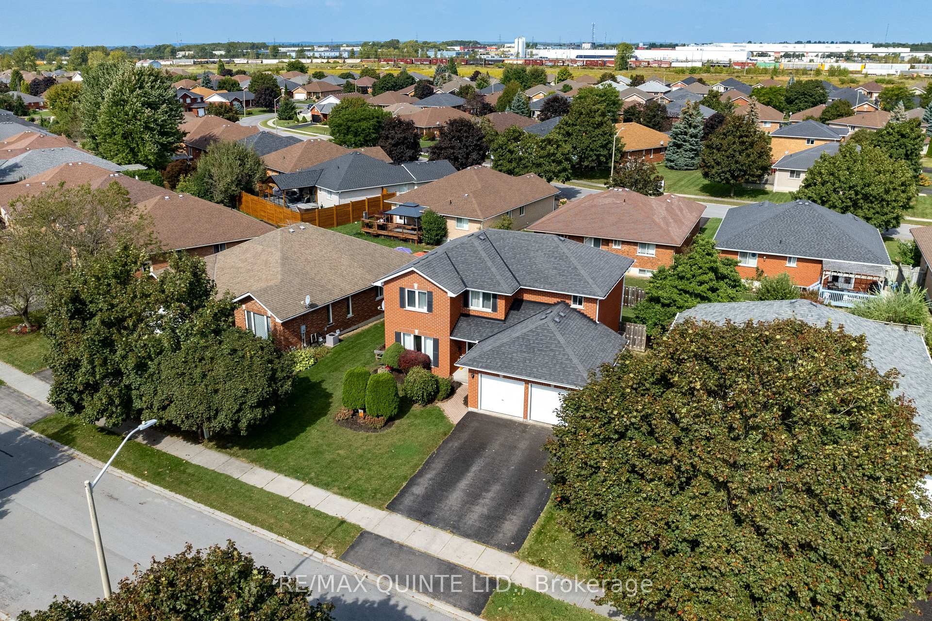 Photo 1 of 40 Oak Ridge Boulevard, Belleville, Belleville Ward — HOMEH