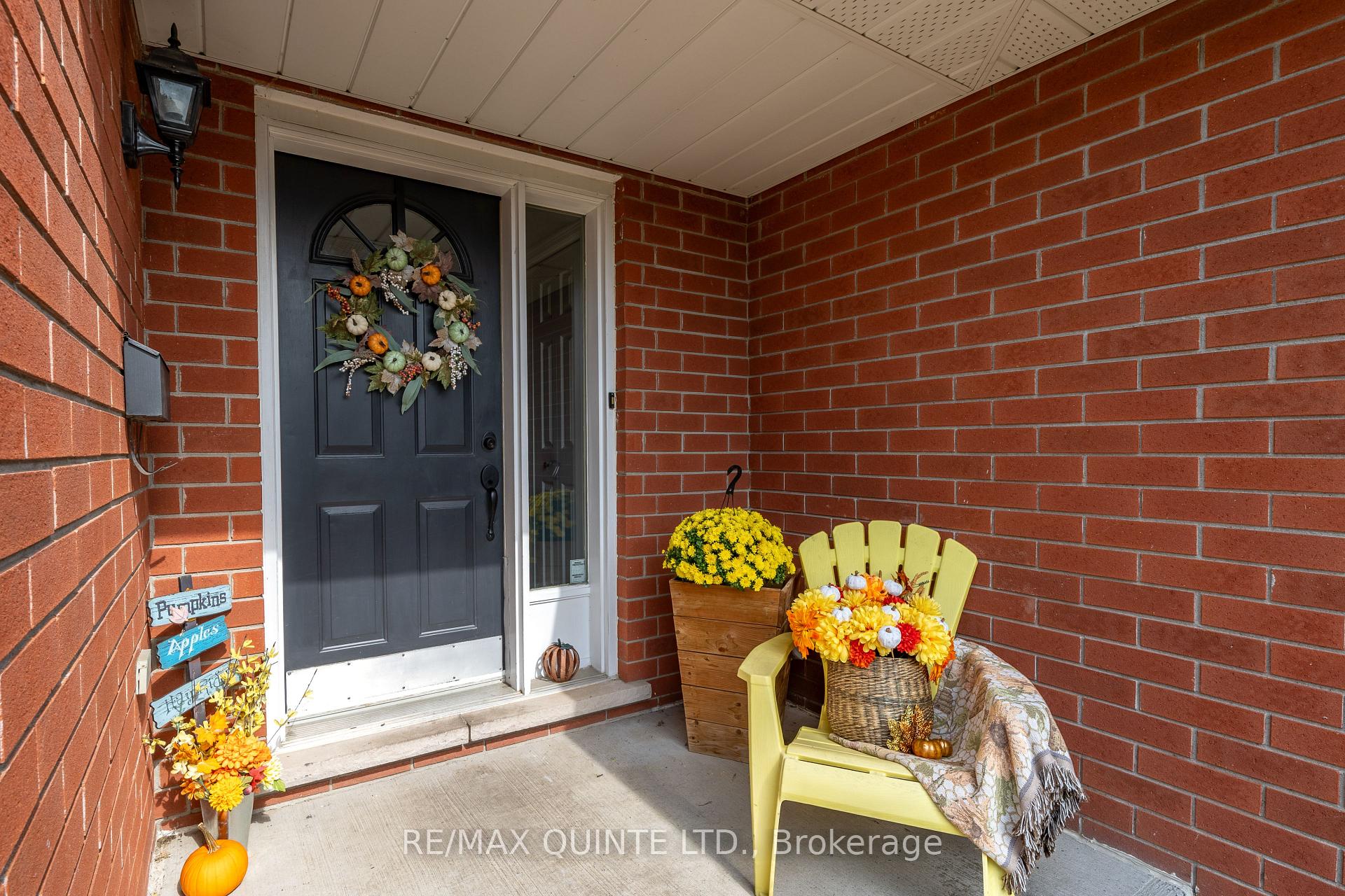 Photo 4 of 40 Oak Ridge Boulevard, Belleville, Belleville Ward — HOMEH