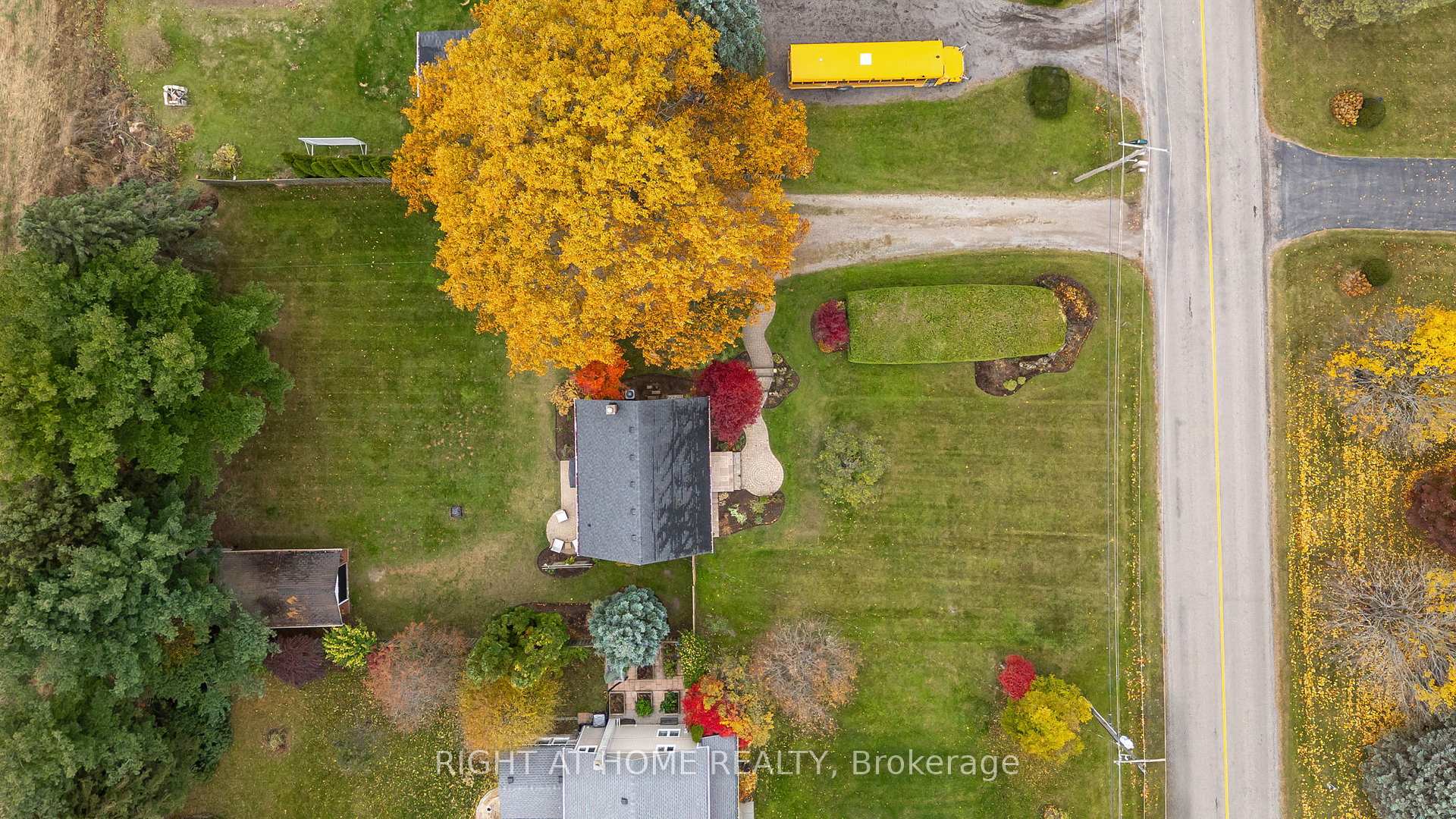 Photo 1 of 1140 Second Concession W, Hamilton, Rural Flamborough — HOMEH