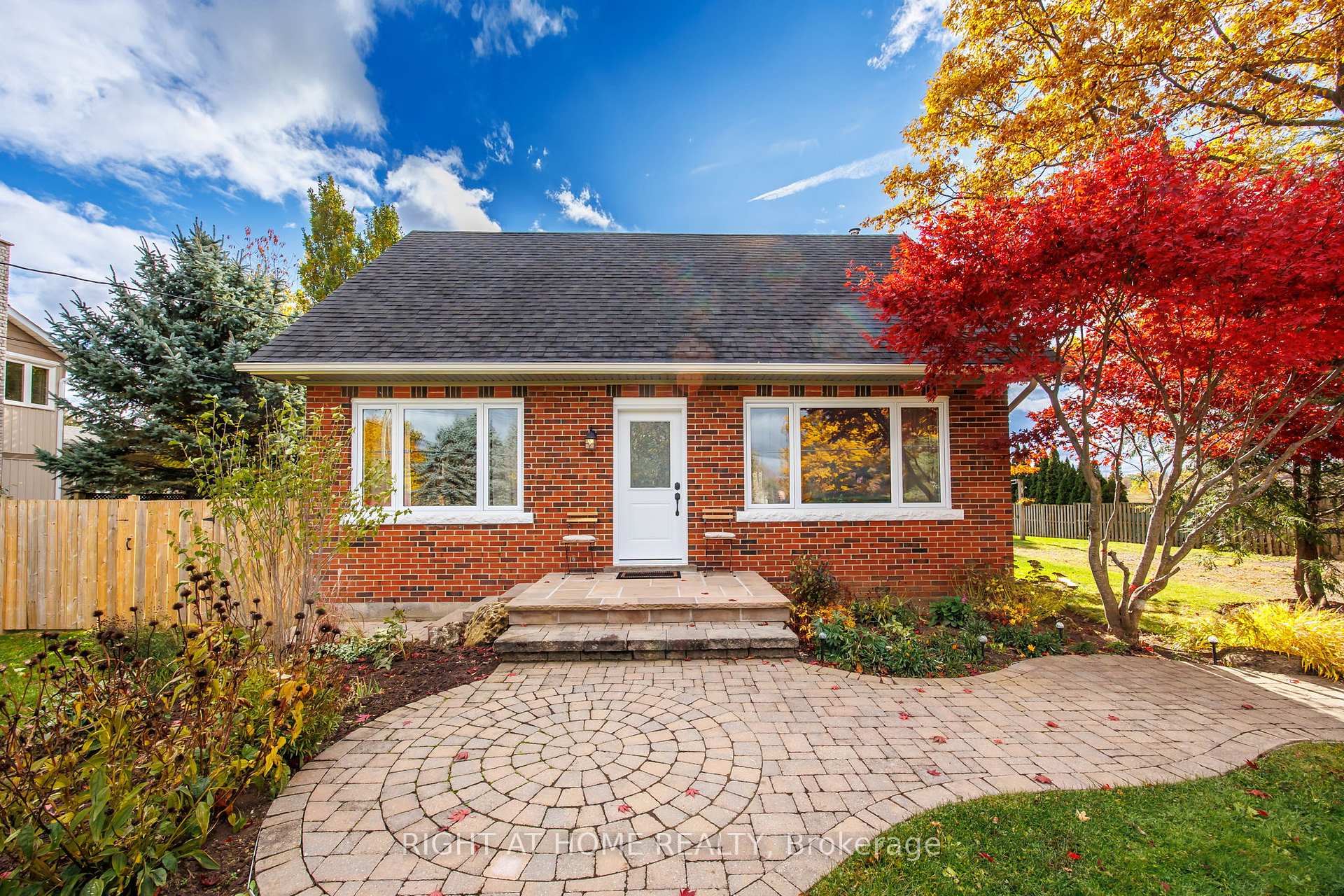 Photo 3 of 1140 Second Concession W, Hamilton, Rural Flamborough — HOMEH