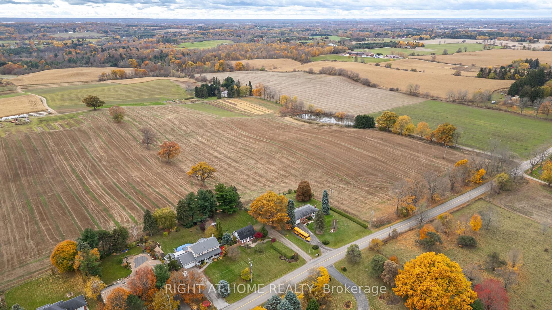 Photo 5 of 1140 Second Concession W, Hamilton, Rural Flamborough — HOMEH