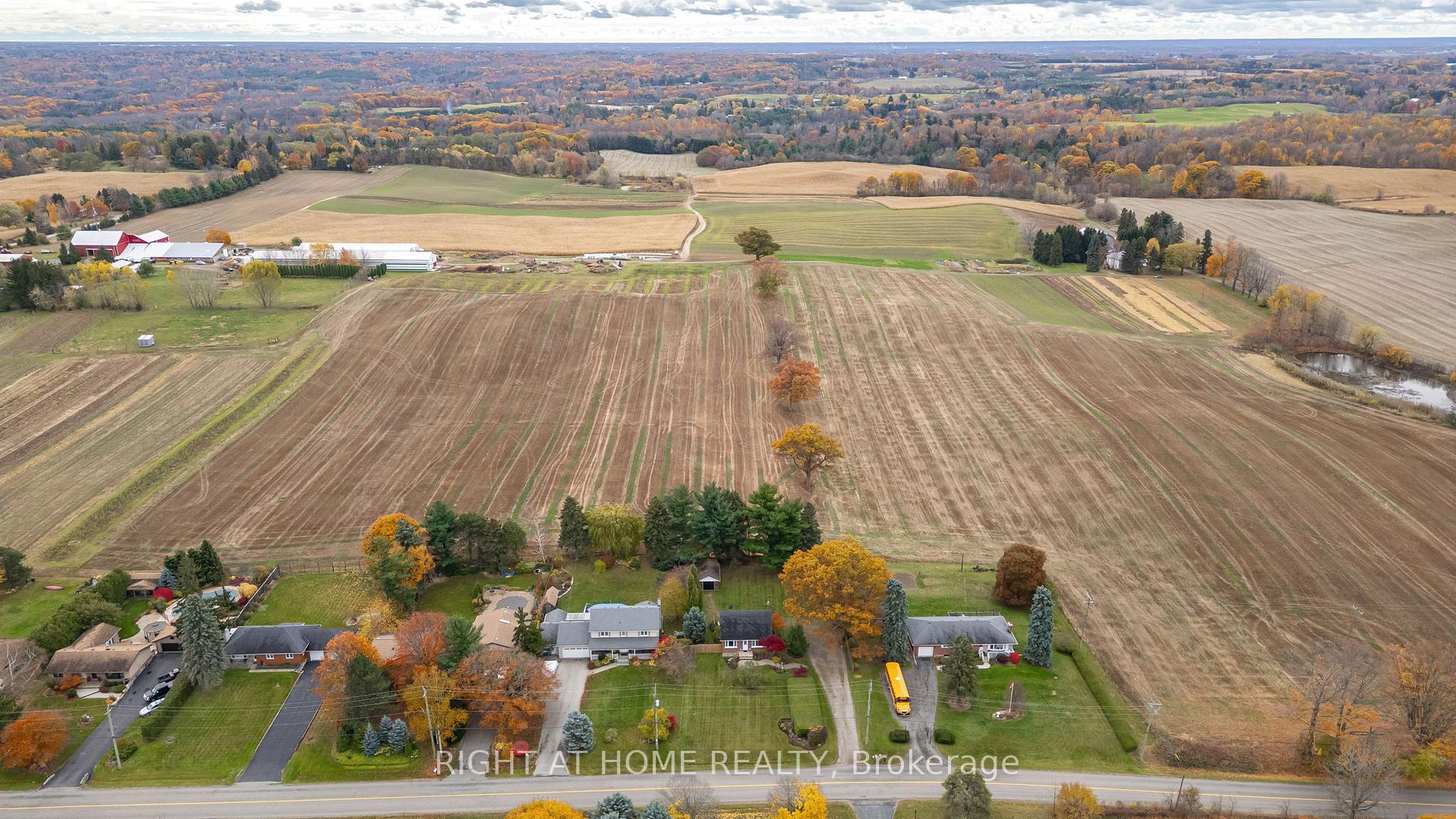 Photo 6 of 1140 Second Concession W, Hamilton, Rural Flamborough — HOMEH