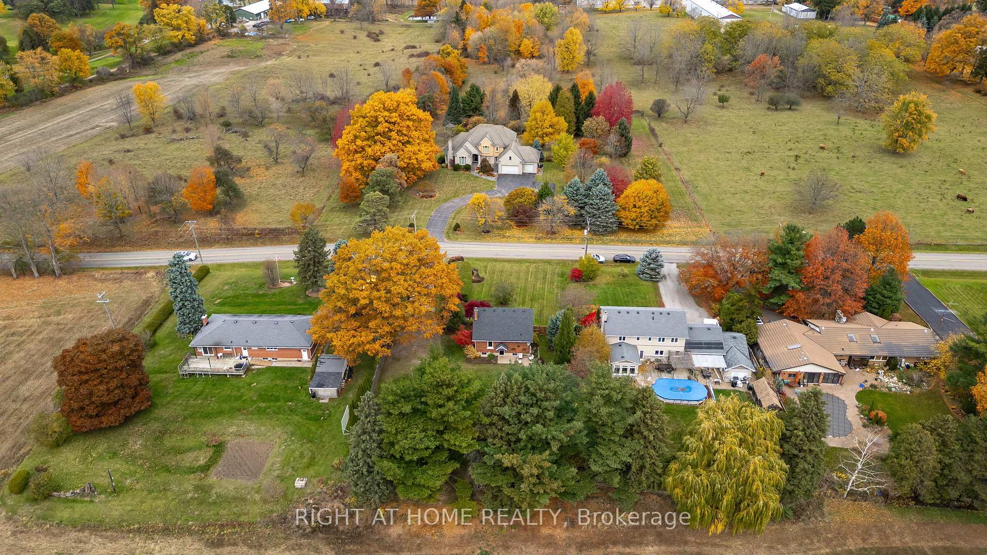 Photo 7 of 1140 Second Concession W, Hamilton, Rural Flamborough — HOMEH