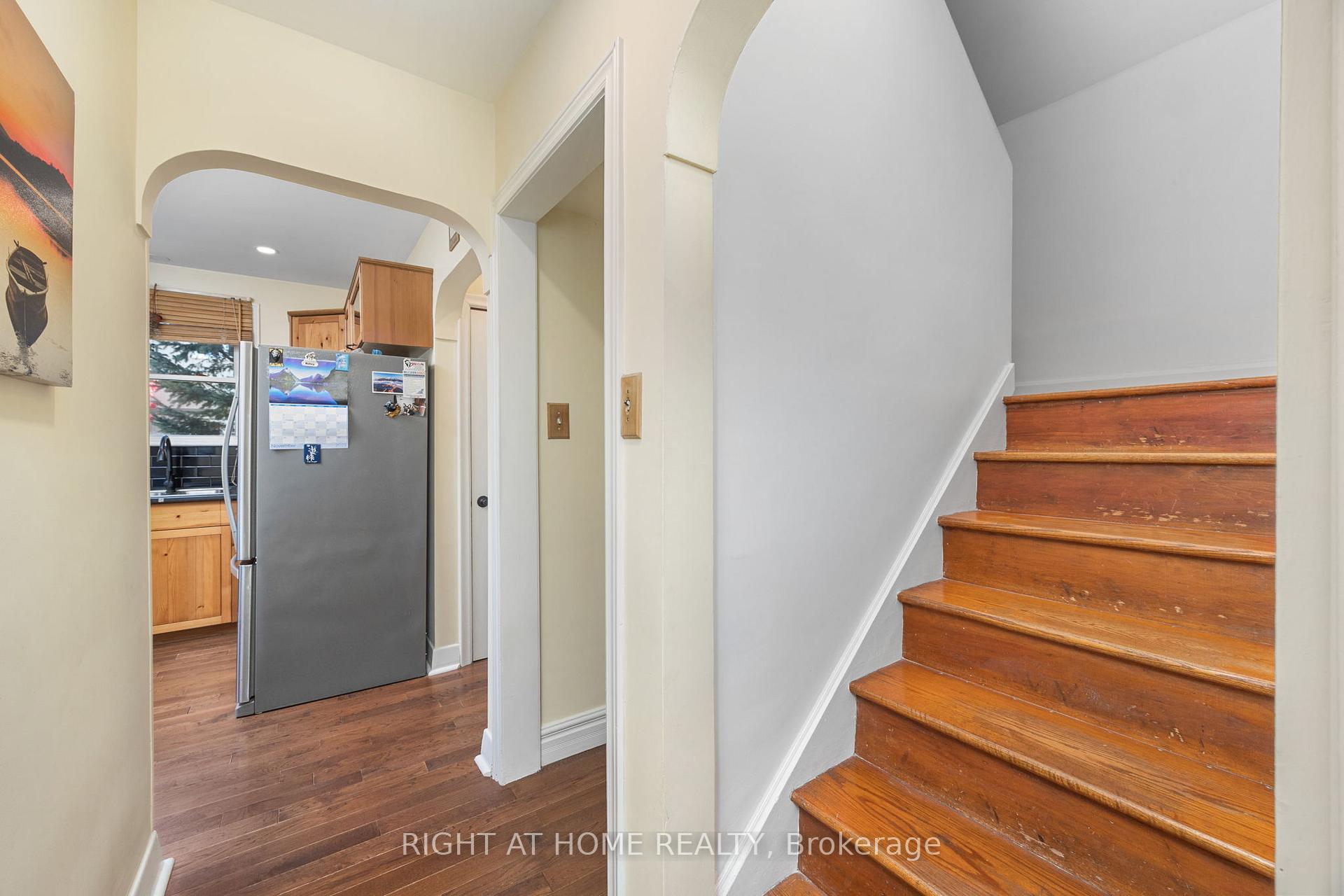 Photo 23 of 1140 Second Concession W, Hamilton, Rural Flamborough — HOMEH