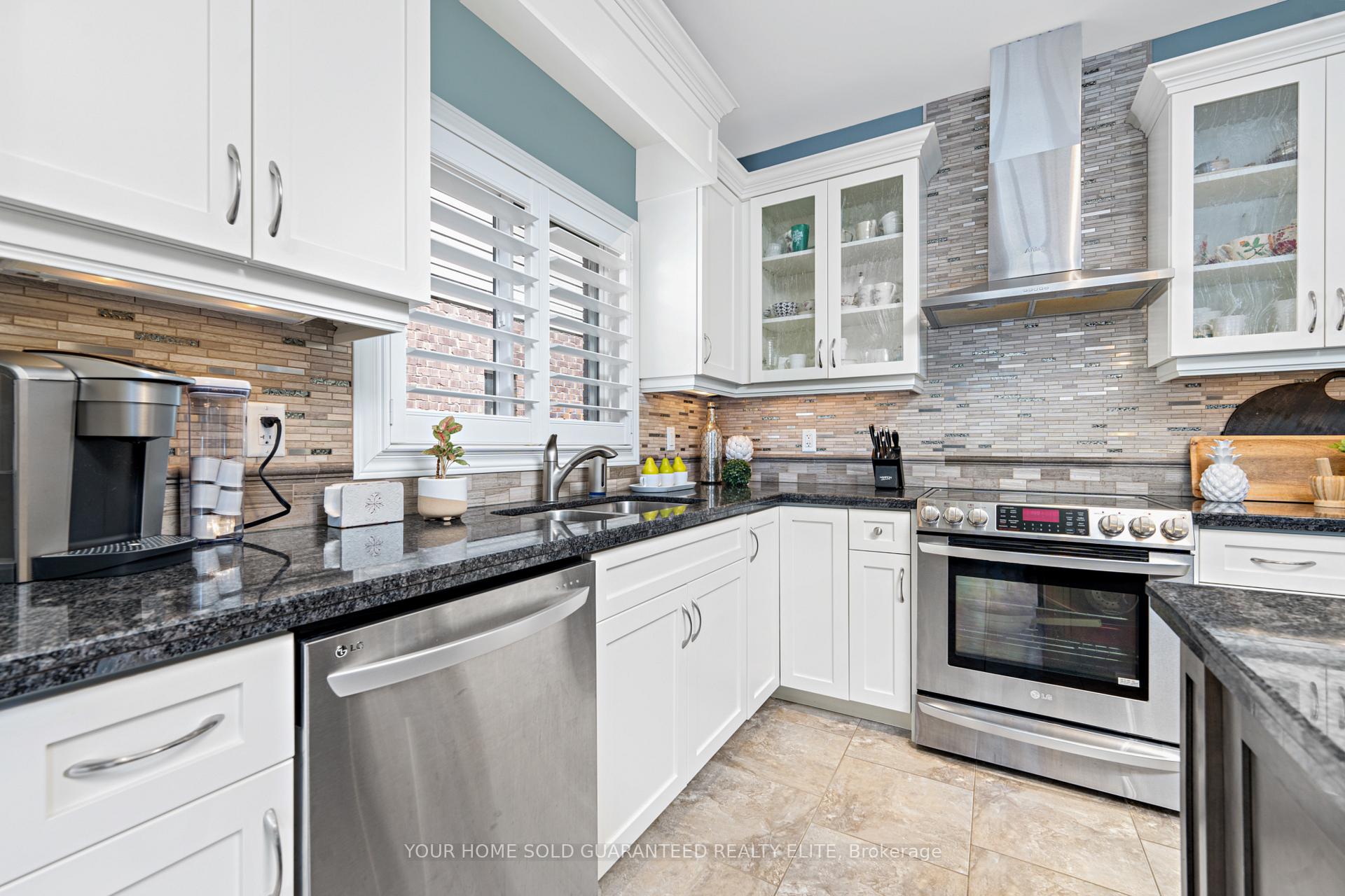 Photo 8 of 106 Lampman Drive, Grimsby, Grimsby West — HOMEH