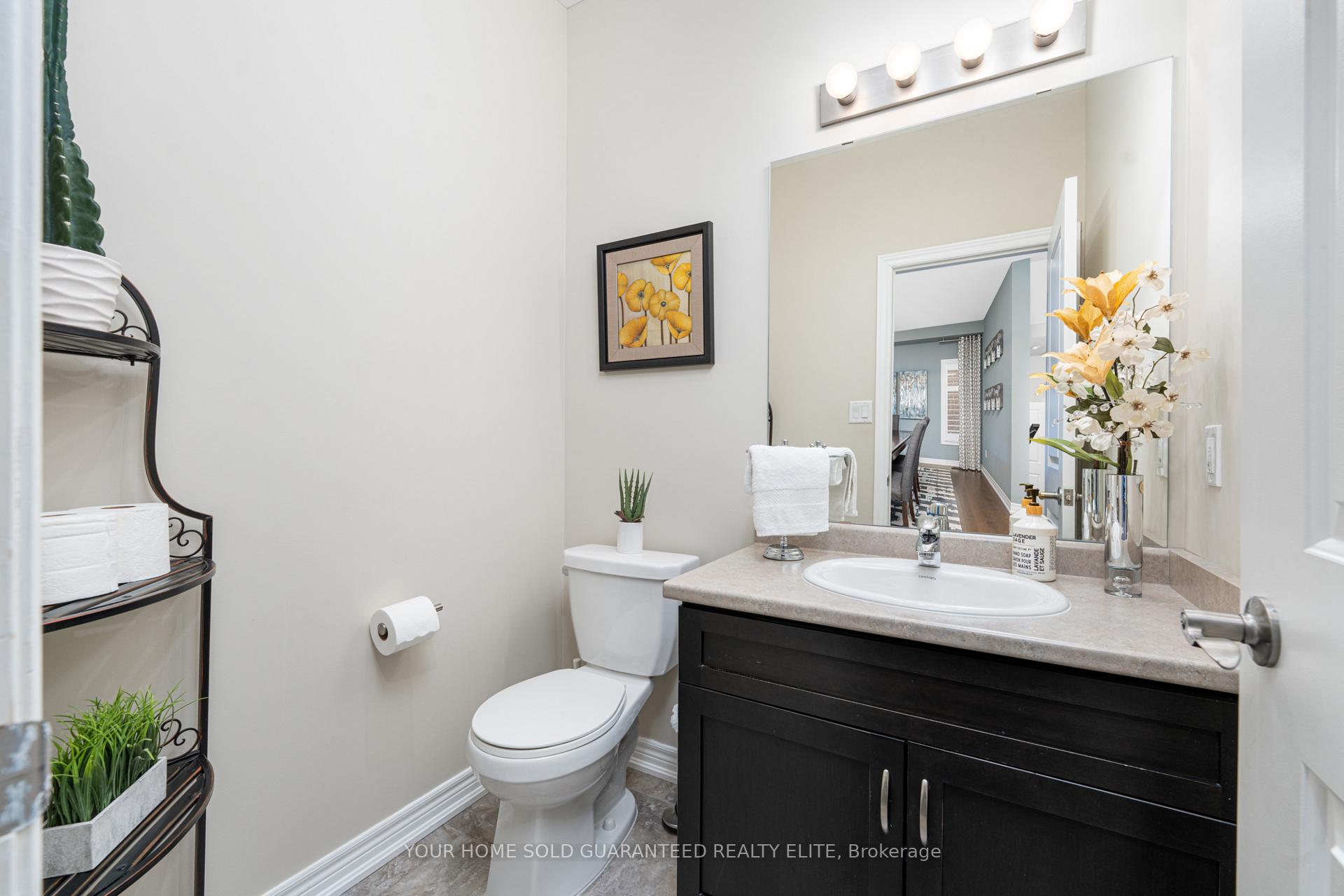 Photo 10 of 106 Lampman Drive, Grimsby, Grimsby West — HOMEH