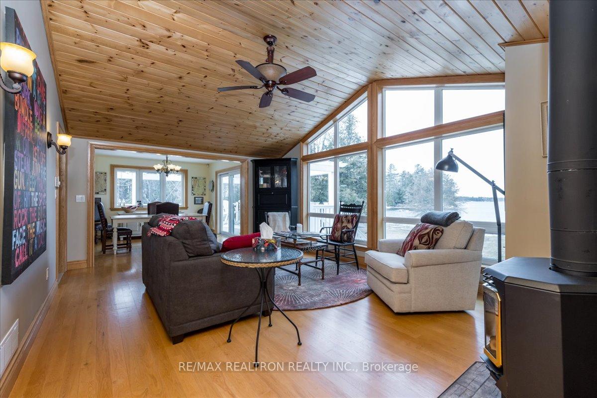 Photo 5 of 1139 River Lane, Gravenhurst, Morrison — HOMEH