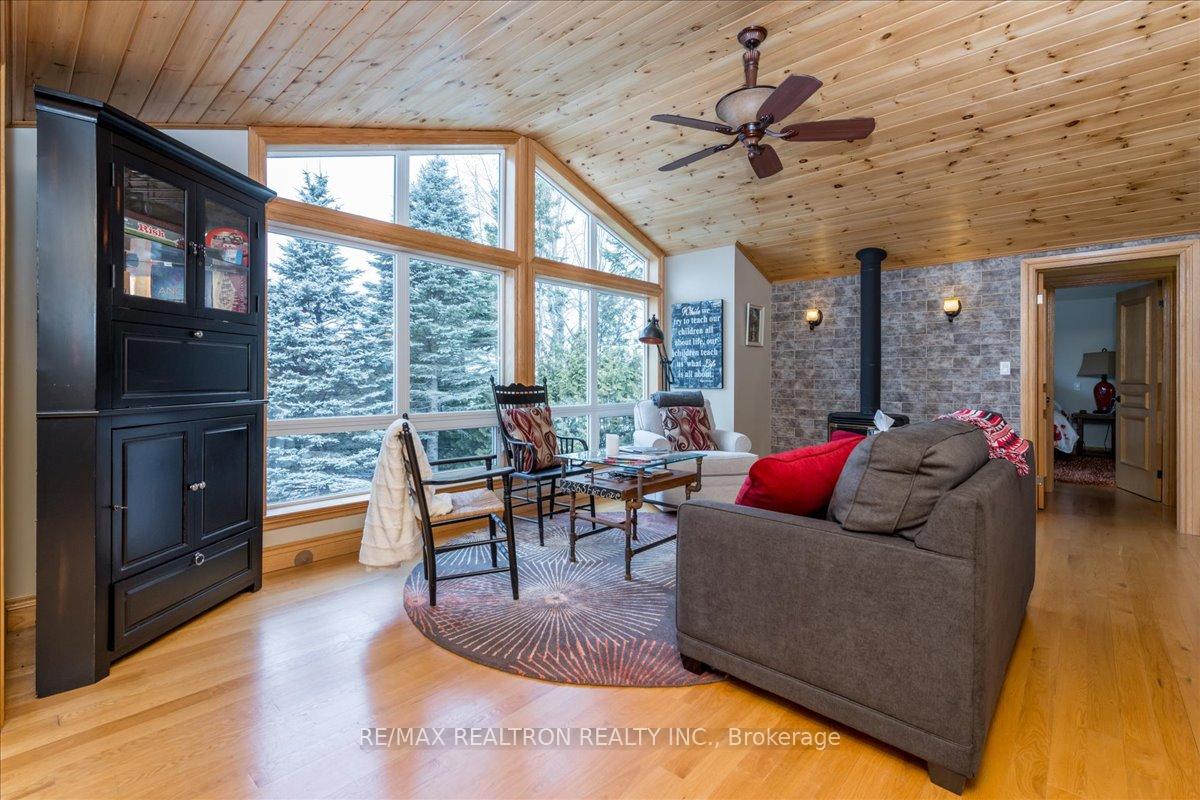 Photo 6 of 1139 River Lane, Gravenhurst, Morrison — HOMEH