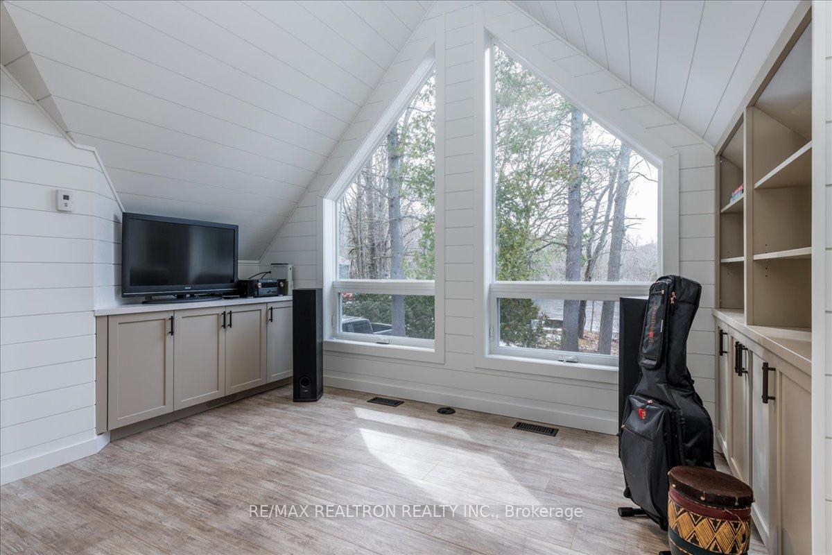 Photo 25 of 1139 River Lane, Gravenhurst, Morrison — HOMEH