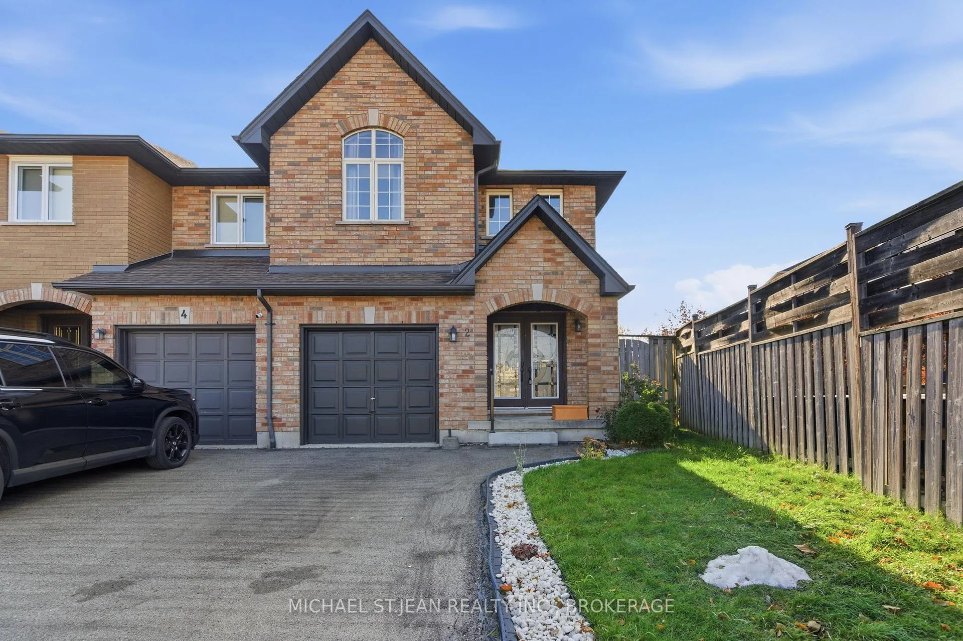 Photo 2 of 2 Racalmuto Street, Hamilton, Lisgar — HOMEH