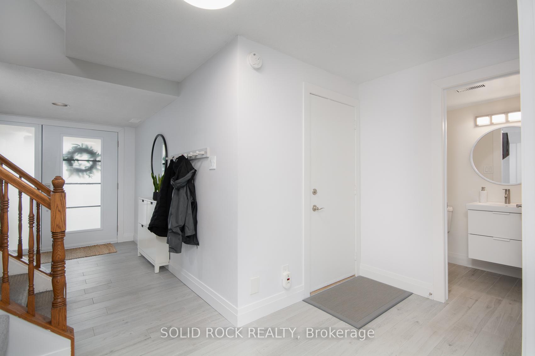 Photo 8 of 5 Weybridge Drive, Ottawa, Barrhaven - Cedargrove/Fraserdale — HOMEH