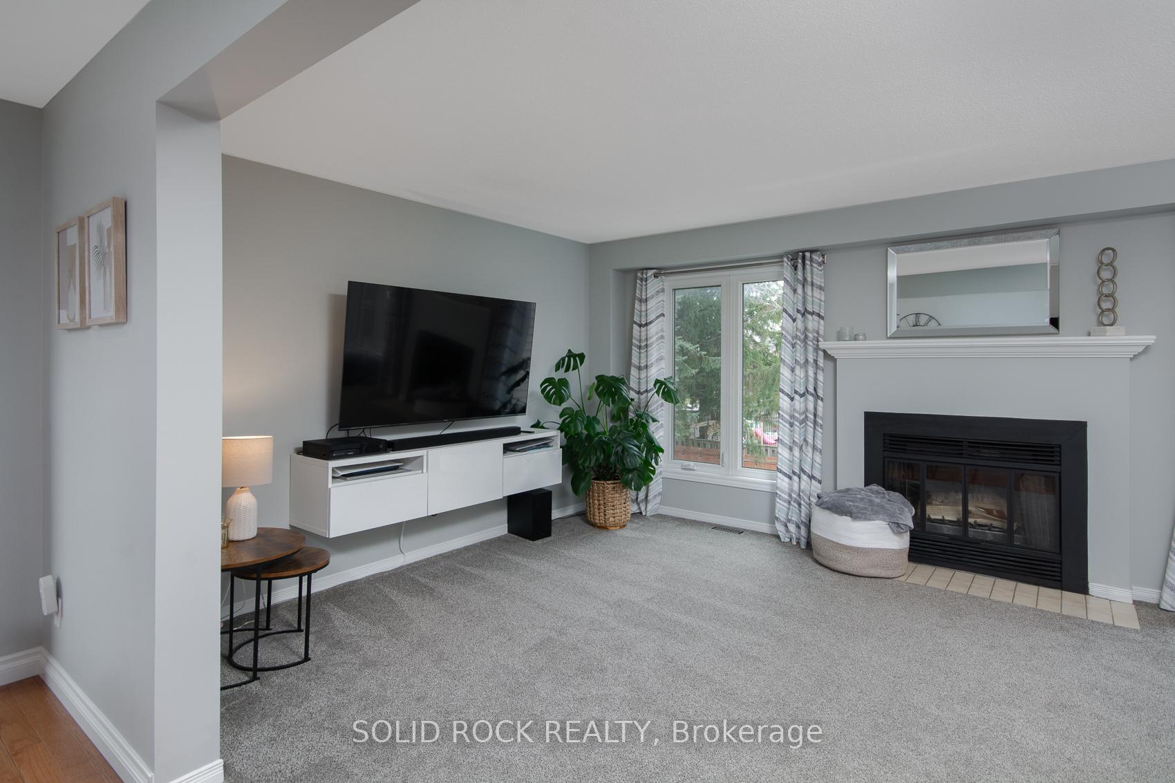 Photo 15 of 5 Weybridge Drive, Ottawa, Barrhaven - Cedargrove/Fraserdale — HOMEH