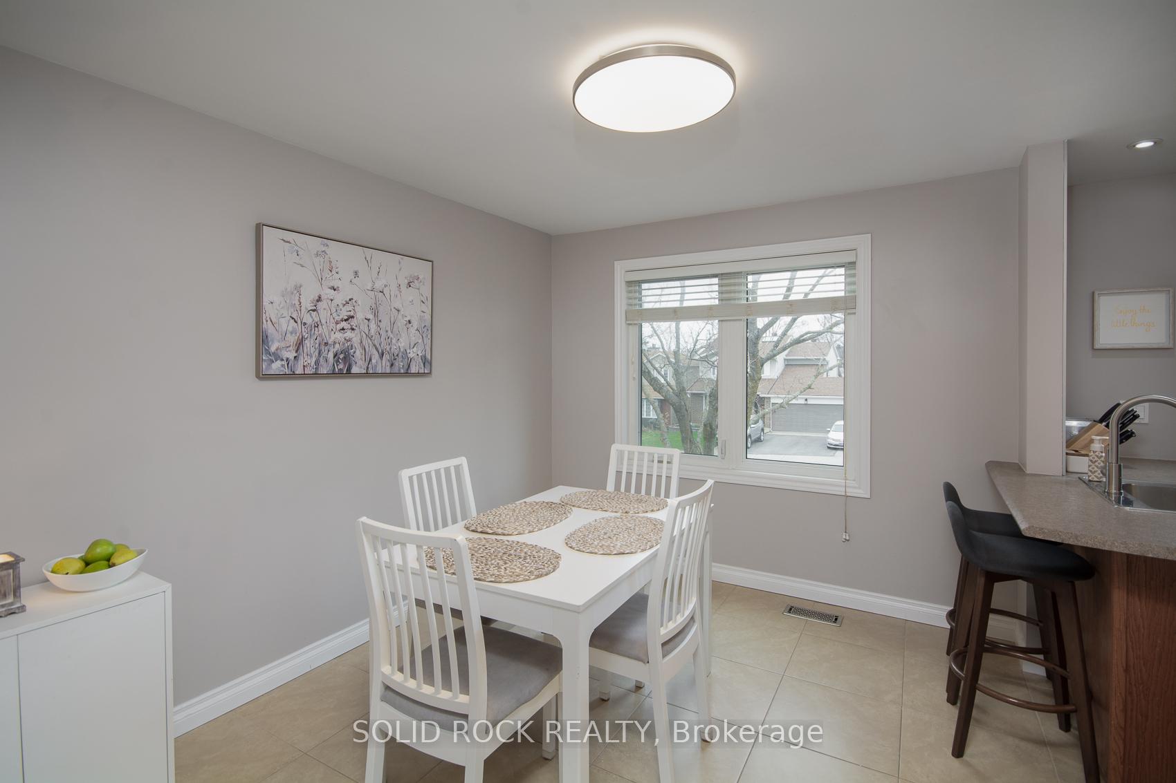 Photo 20 of 5 Weybridge Drive, Ottawa, Barrhaven - Cedargrove/Fraserdale — HOMEH