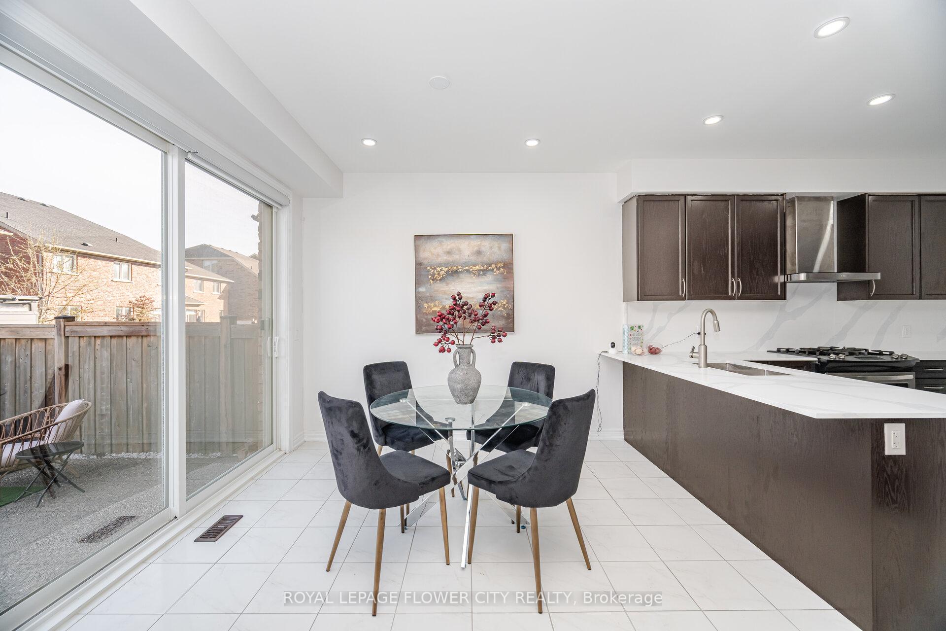 Photo 7 of 65 Mcechearn Crescent, Caledon, Rural Caledon — HOMEH