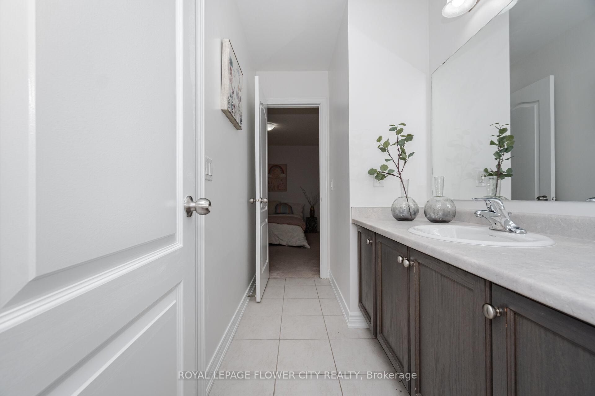 Photo 6 of 65 Mcechearn Crescent, Caledon, Rural Caledon — HOMEH