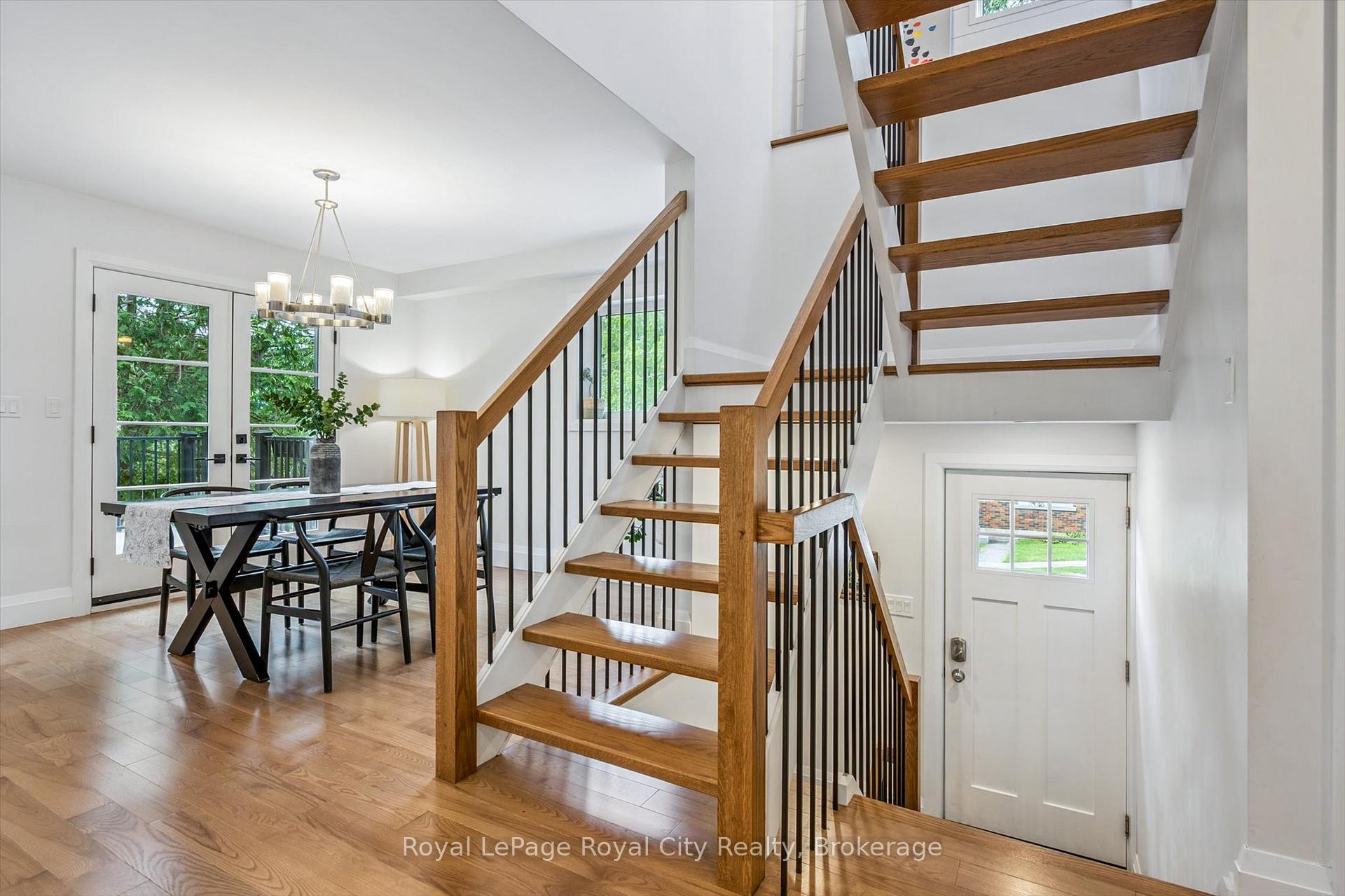 Photo 3 of 54 Forbes Avenue, Guelph, Dovercliffe Park/Old University — HOMEH