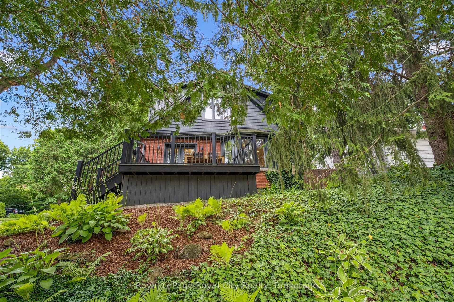 Photo 6 of 54 Forbes Avenue, Guelph, Dovercliffe Park/Old University — HOMEH