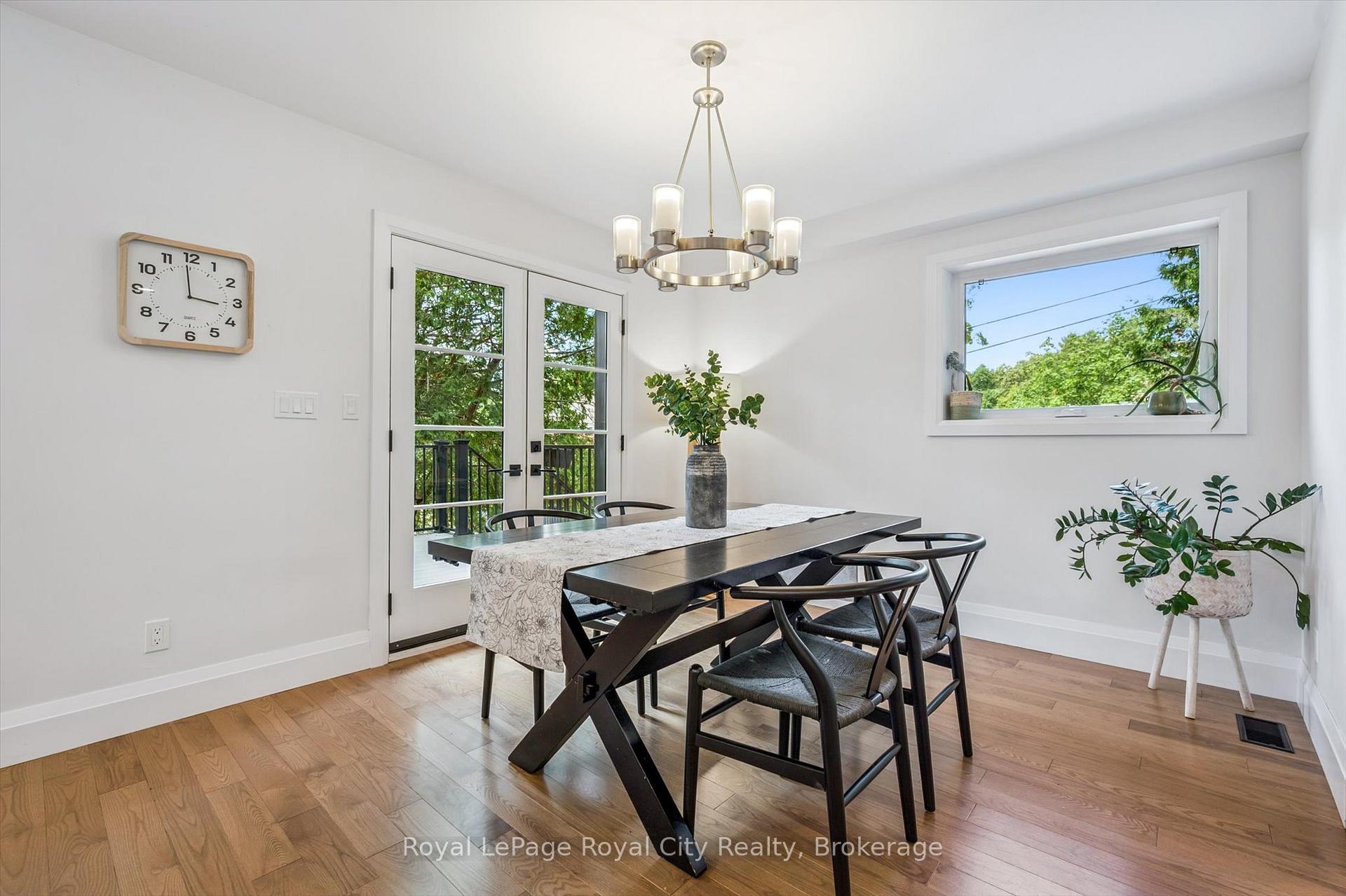 Photo 22 of 54 Forbes Avenue, Guelph, Dovercliffe Park/Old University — HOMEH