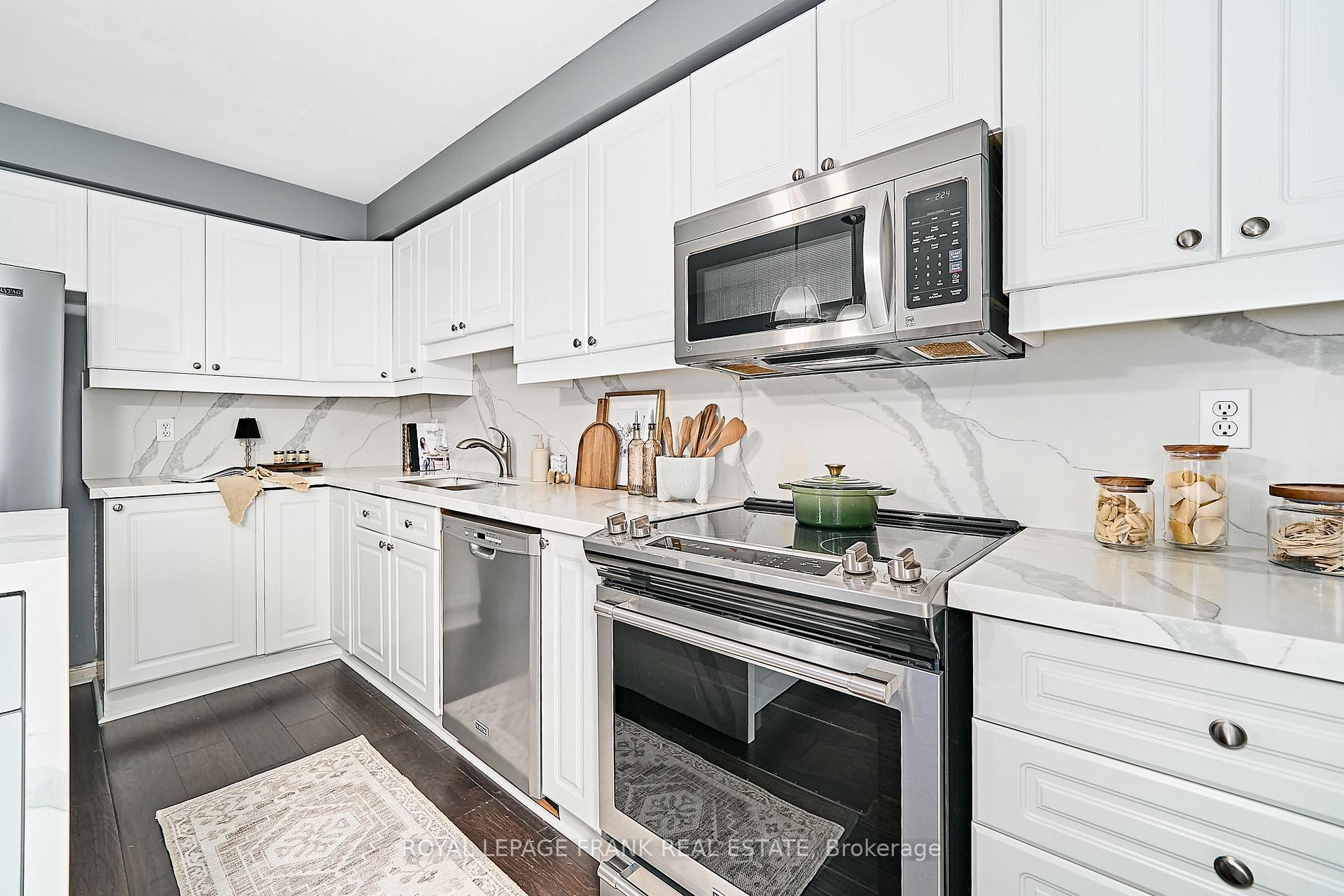 Photo 17 of 29 Carveth Crescent, Clarington, Newcastle — HOMEH