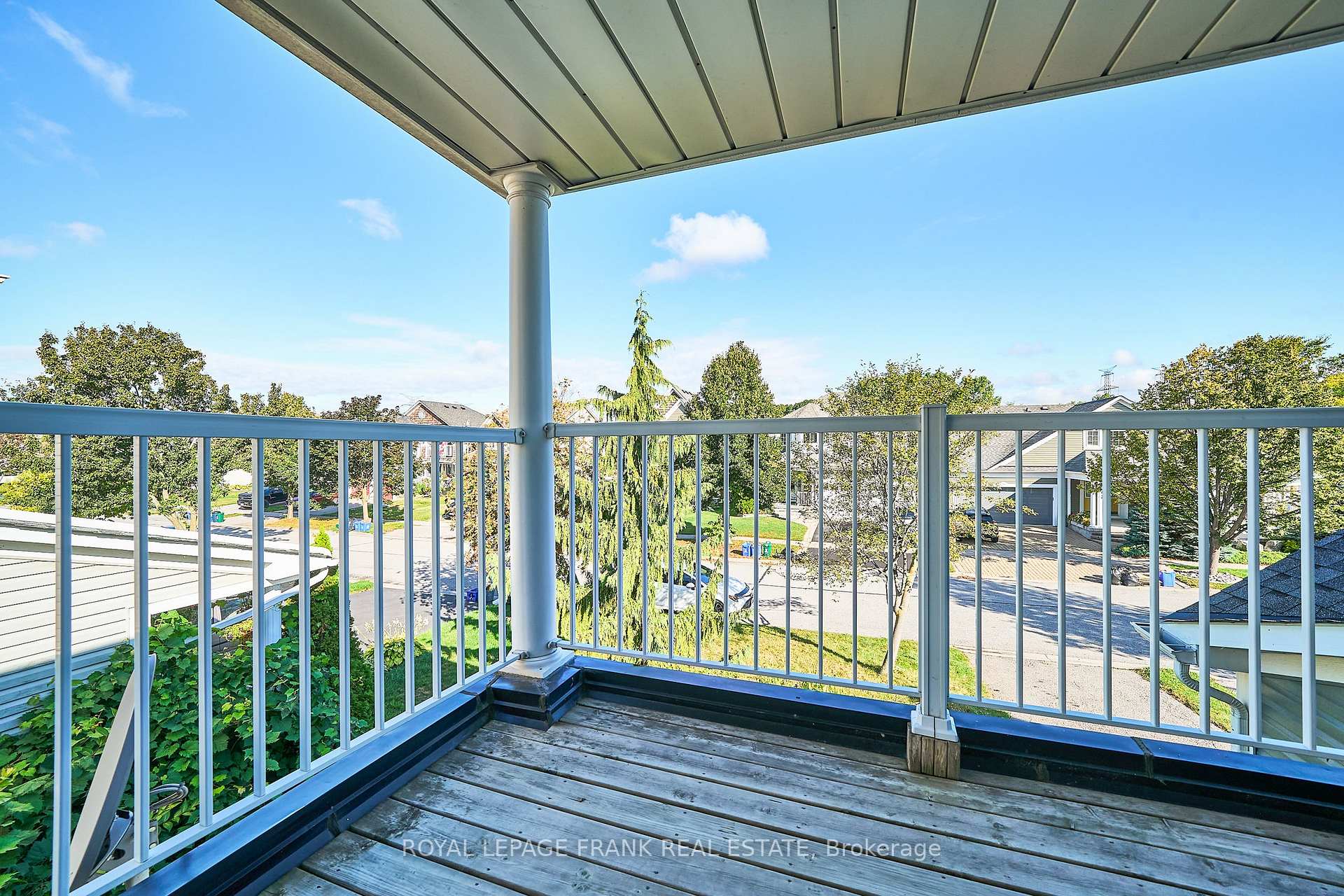 Photo 35 of 29 Carveth Crescent, Clarington, Newcastle — HOMEH