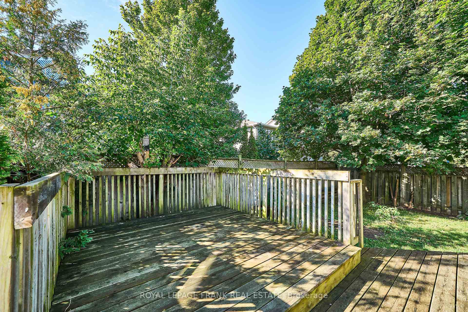 Photo 36 of 29 Carveth Crescent, Clarington, Newcastle — HOMEH