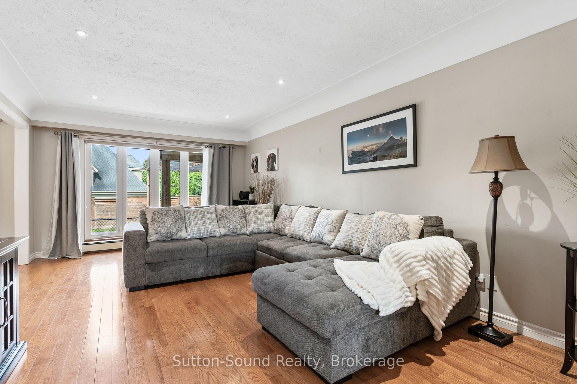 Photo 7 of 232 4th Avenue, Hanover — HOMEH