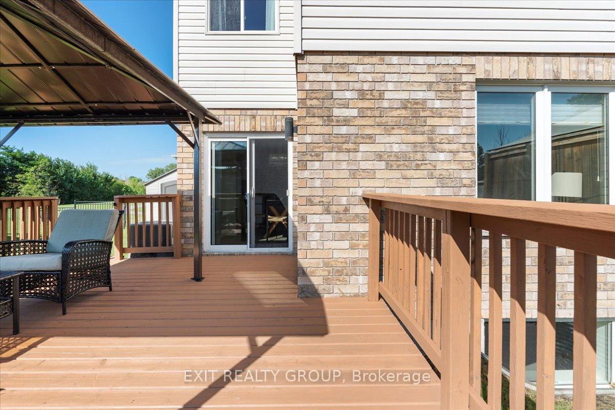 Photo 37 of 123 Sarah Court, Belleville, Belleville Ward — HOMEH