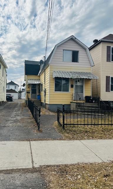 Photo 1 of 314-316 Carleton Street, Cornwall — HOMEH