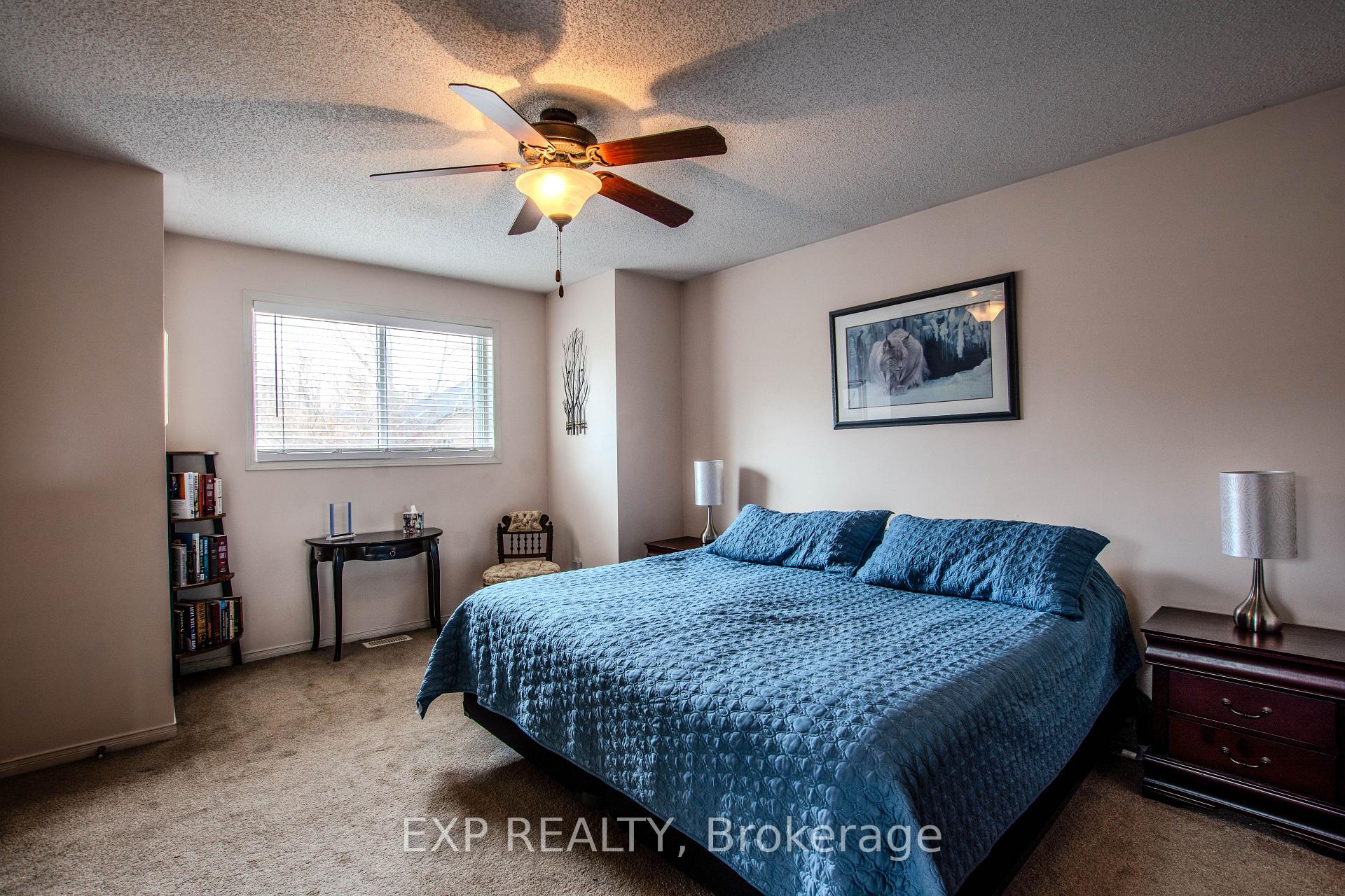 Photo 17 of 228 Mapleton Avenue S, Barrie, Holly — HOMEH